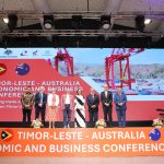 𝐓imor-𝐋este – 𝐀𝐮𝐬𝐭𝐫á𝐥𝐢𝐚 𝐥𝐚𝐧𝐬𝐚 𝐨𝐧𝐚 𝐤𝐨𝐧𝐟𝐞𝐫é𝐧𝐬𝐢𝐚 𝐞𝐤𝐨𝐧o𝐦𝐢𝐚 𝐧𝐨 𝐧𝐞𝐠ó𝐬𝐢𝐮 𝟐𝟎25