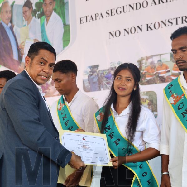 MKAE DISTRIBUTES PROFESSIONAL CERTIFICATES TO 231 CNFP BECORA GRADUATES