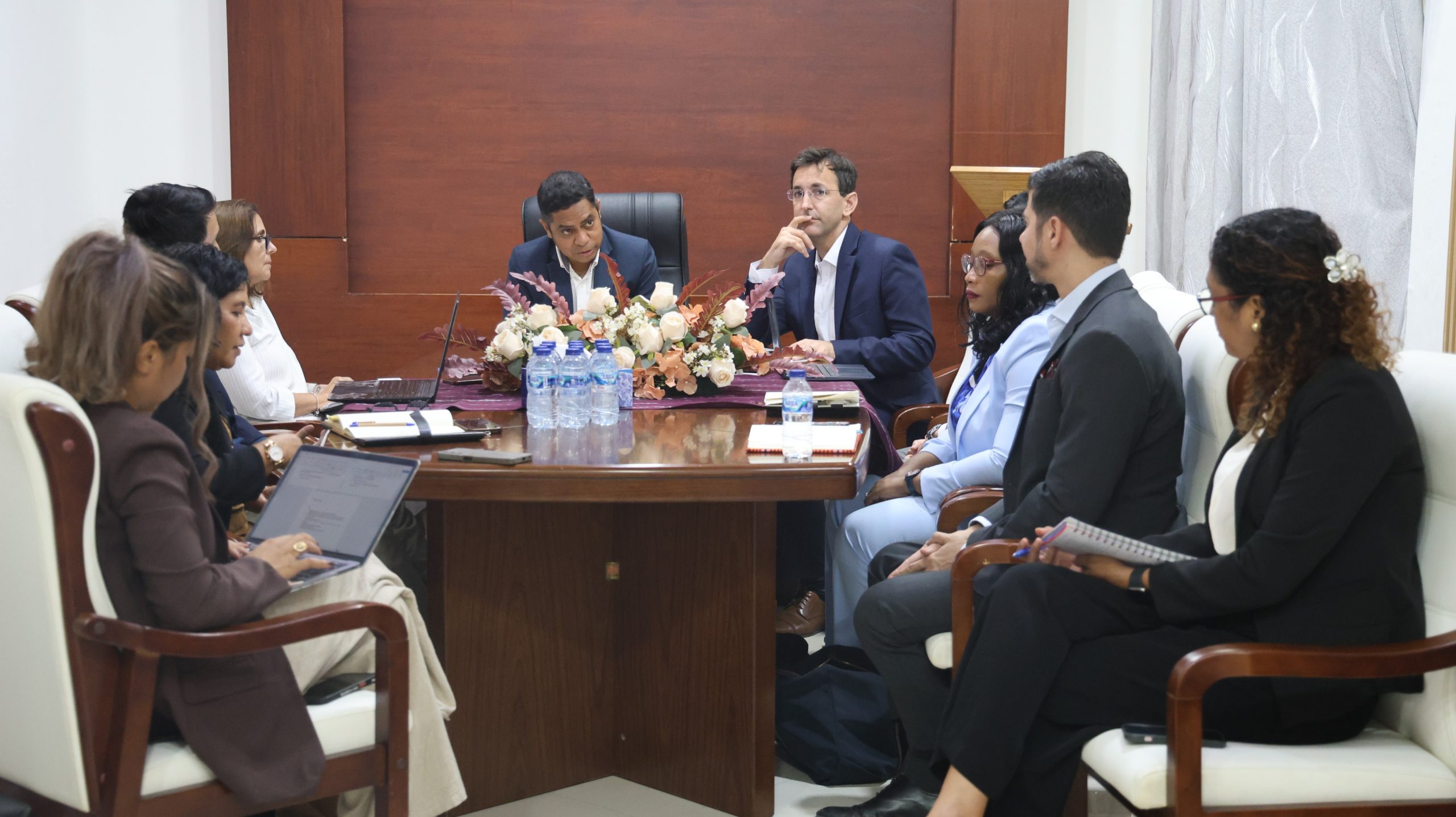 MKAE ho Banku Mundial Hametin Implementasaun Business Ready (B-Ready) hodi Hasa’e Kualidade Ekonómiku Nasional