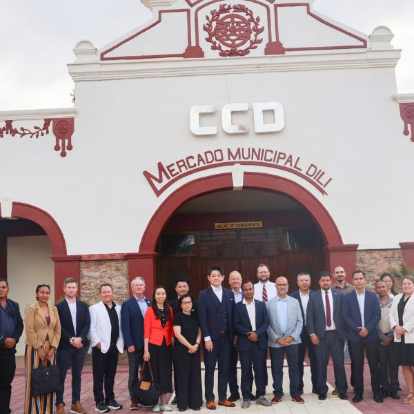 MKAE Hametin Kooperasaun Komérsiu ho Delegasaun Setór Avikultura husi Estadus&hellip;
